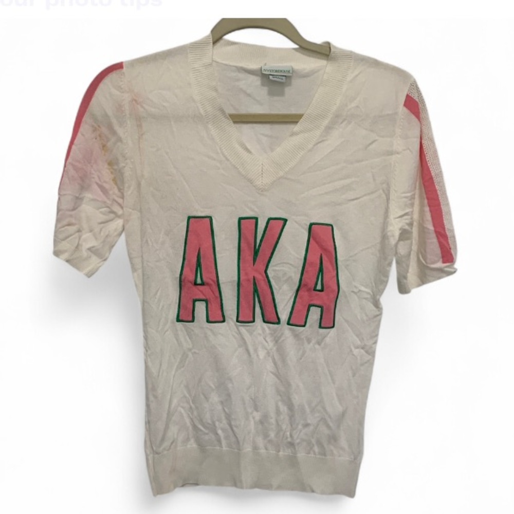Ivy Storehouse Alpha Kappa Alpha Short Sleeve Top